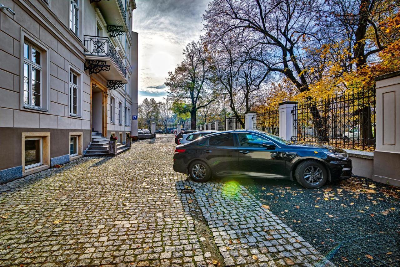 Joyinn Aparthotel Breslavia Exterior foto