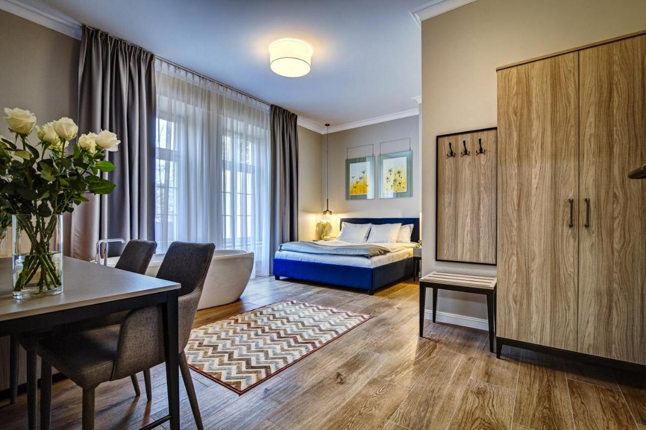 Joyinn Aparthotel Breslavia Exterior foto