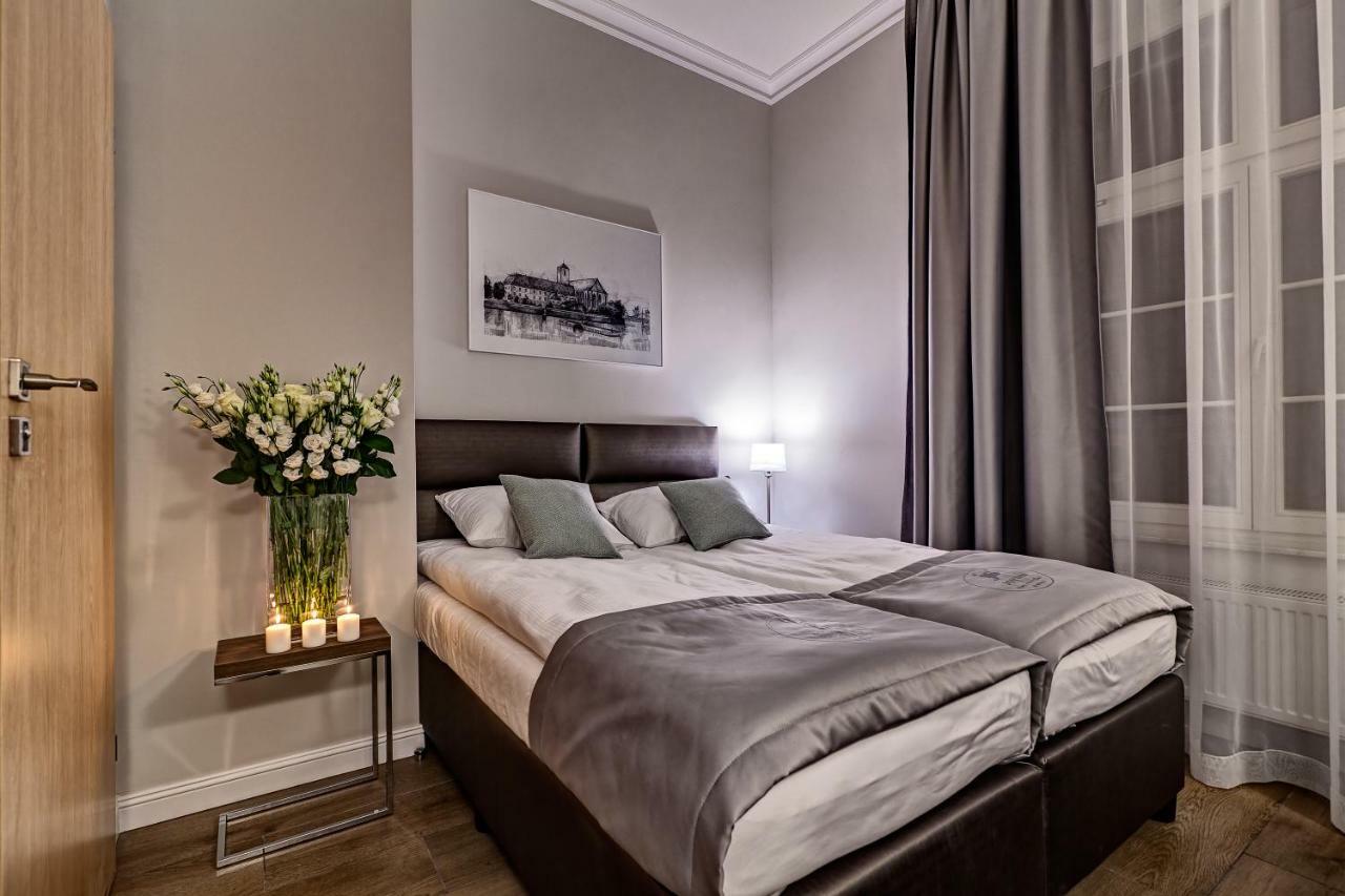 Joyinn Aparthotel Breslavia Exterior foto