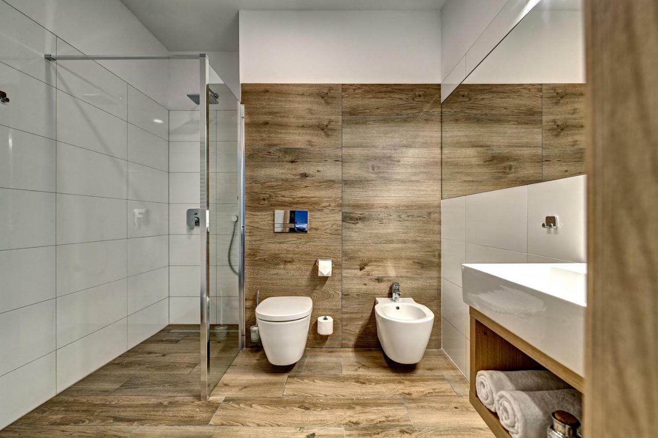 Joyinn Aparthotel Breslavia Exterior foto